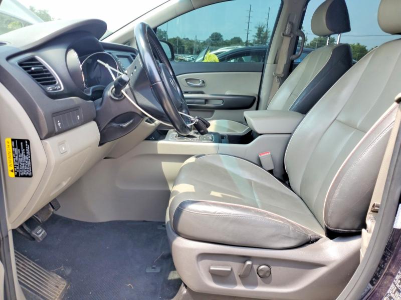 64275876 :رقم المزاد ، KNDMB5C19J6401882 vin ، 2018 Kia Sedona مزاد بيع