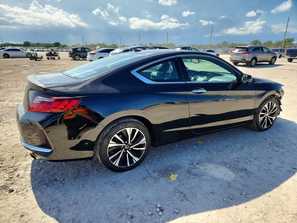 64903256 :رقم المزاد ، 1HGCT1B86GA008249 vin ، 2016 Honda Accord مزاد بيع