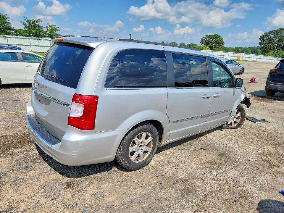 66778536 :رقم المزاد ، 2A4RR5DG0BR607889 vin ، 2011 Chrysler Town & Country مزاد بيع
