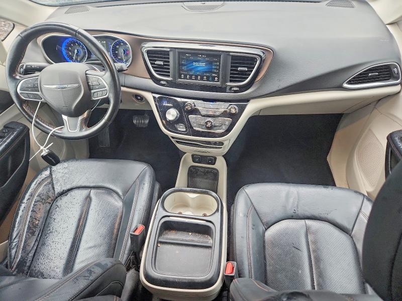 64280566 :رقم المزاد ، 2C4RC1BGXKR732370 vin ، 2019 Chrysler Pacifica مزاد بيع