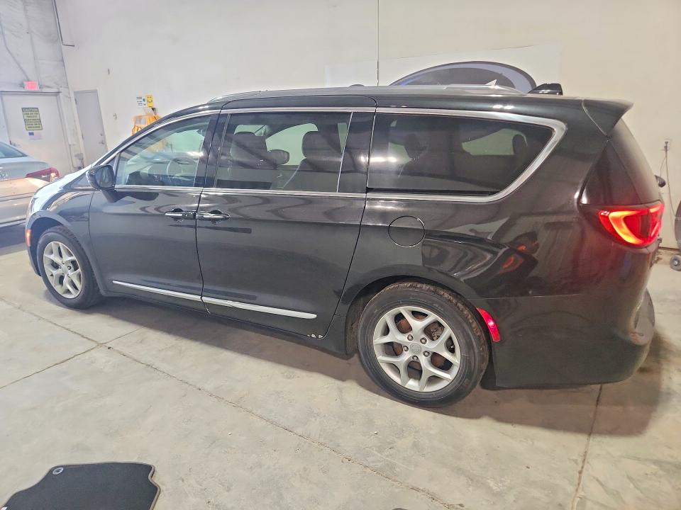 Aukcja sprzedaży 2018 Chrysler Pacifica, vin: 2C4RC1EG5JR102718, numer aukcji: 62647386