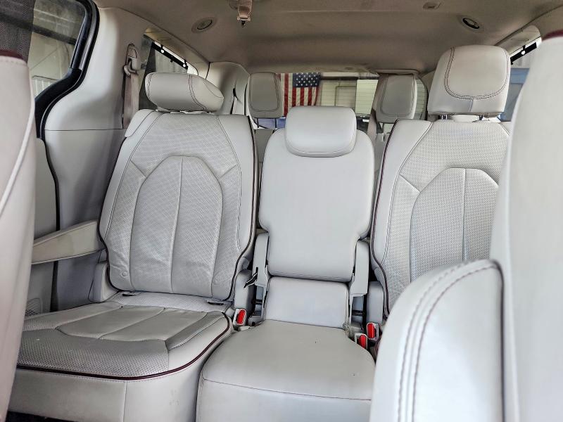 Продаж на аукціоні авто 2018 Chrysler Pacifica, vin: 2C4RC1GG5JR314757, номер лоту: 65661036