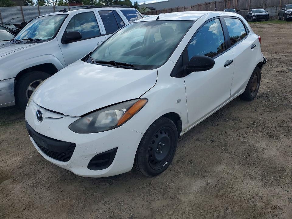 64629836 :رقم المزاد ، JM1DE1HY0B0108687 vin ، 2011 Mazda Mazda2 مزاد بيع