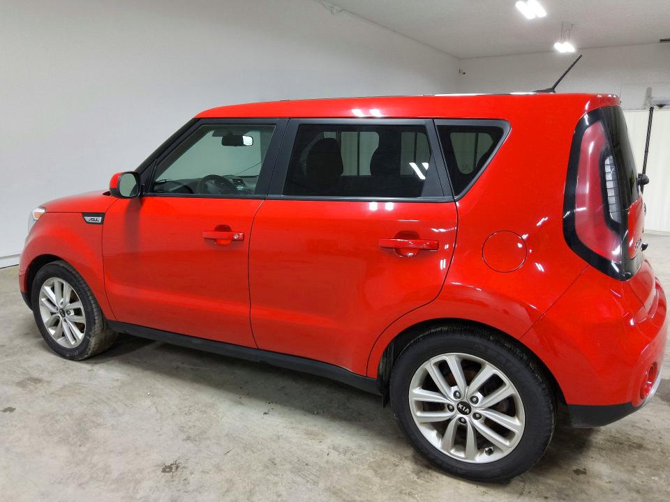 2017 Kia Soul მანქანა იყიდება აუქციონზე, vin: KNDJP3A54H7463015, აუქციონის ნომერი: 66453306