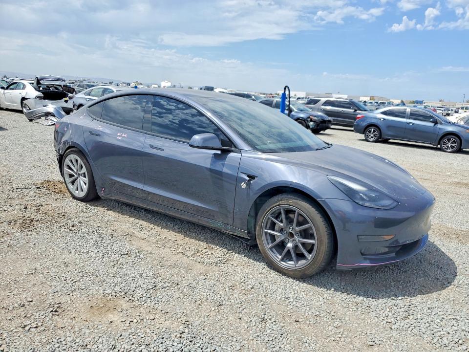66104666 :رقم المزاد ، 5YJ3E1EA4MF082392 vin ، 2021 Tesla Model 3 مزاد بيع