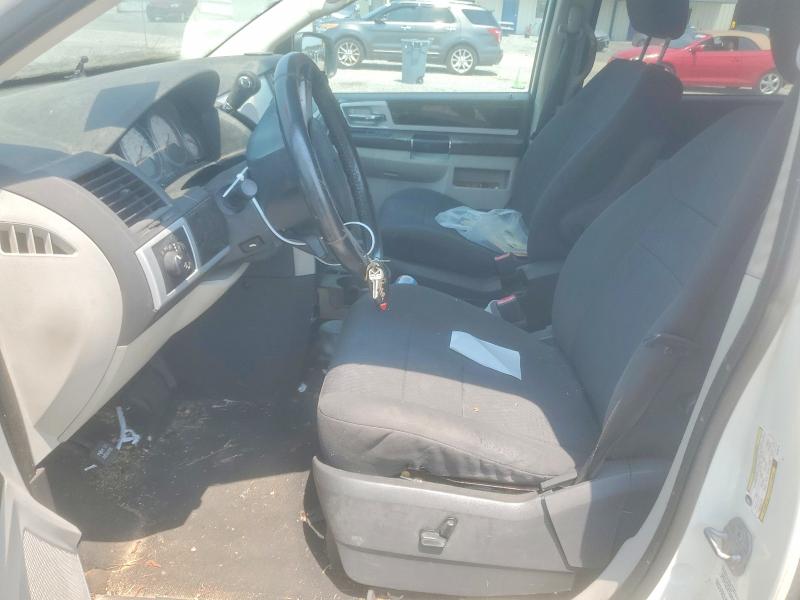 64708136 :رقم المزاد ، 2D4RN5D11AR155174 vin ، 2010 Dodge Grand Caravan مزاد بيع
