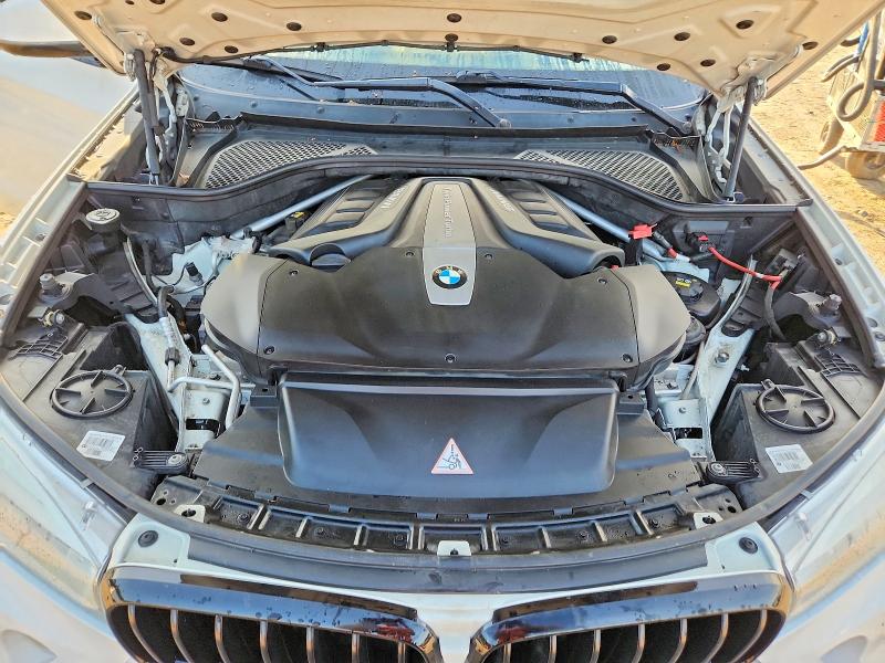 Продажа на аукционе авто 2015 Bmw X5, vin: 5UXKR6C58F0J74415, номер лота: 64803726