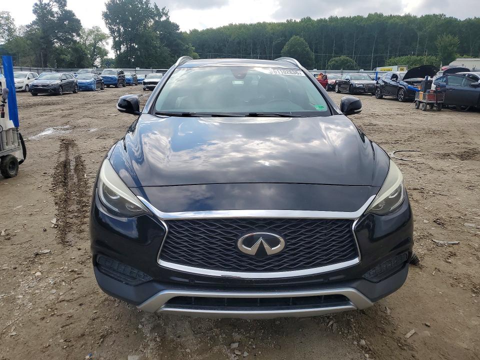 61102836 :رقم المزاد ، SJKCH5CR7KA008832 vin ، 2019 Infiniti Qx30 مزاد بيع