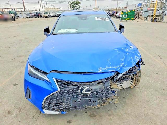 2021 Lexus Is მანქანა იყიდება აუქციონზე, vin: JTHCA1D24M5112965, აუქციონის ნომერი: 66441116
