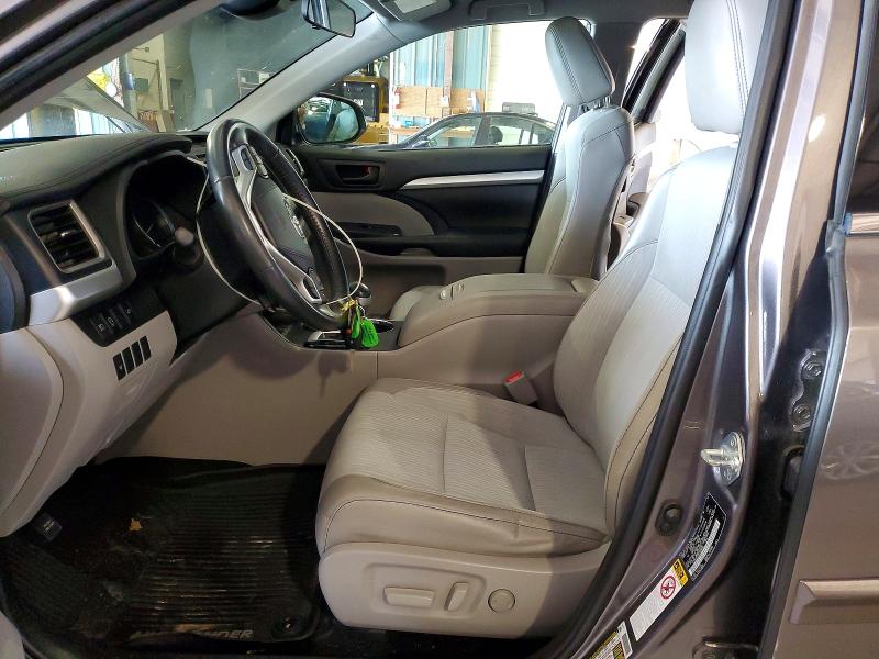 Продажа на аукционе авто 2019 Toyota Highlander, vin: 5TDBZRFH2KS935665, номер лота: 65851056