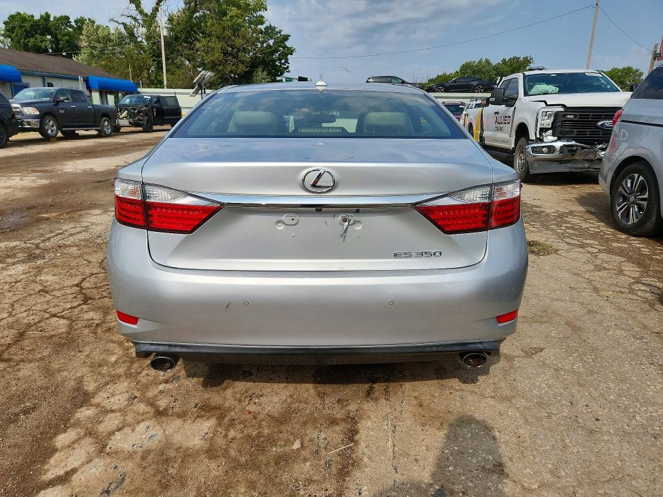 63930816 :رقم المزاد ، JTHBK1GG6D2069389 vin ، 2013 Lexus Es مزاد بيع