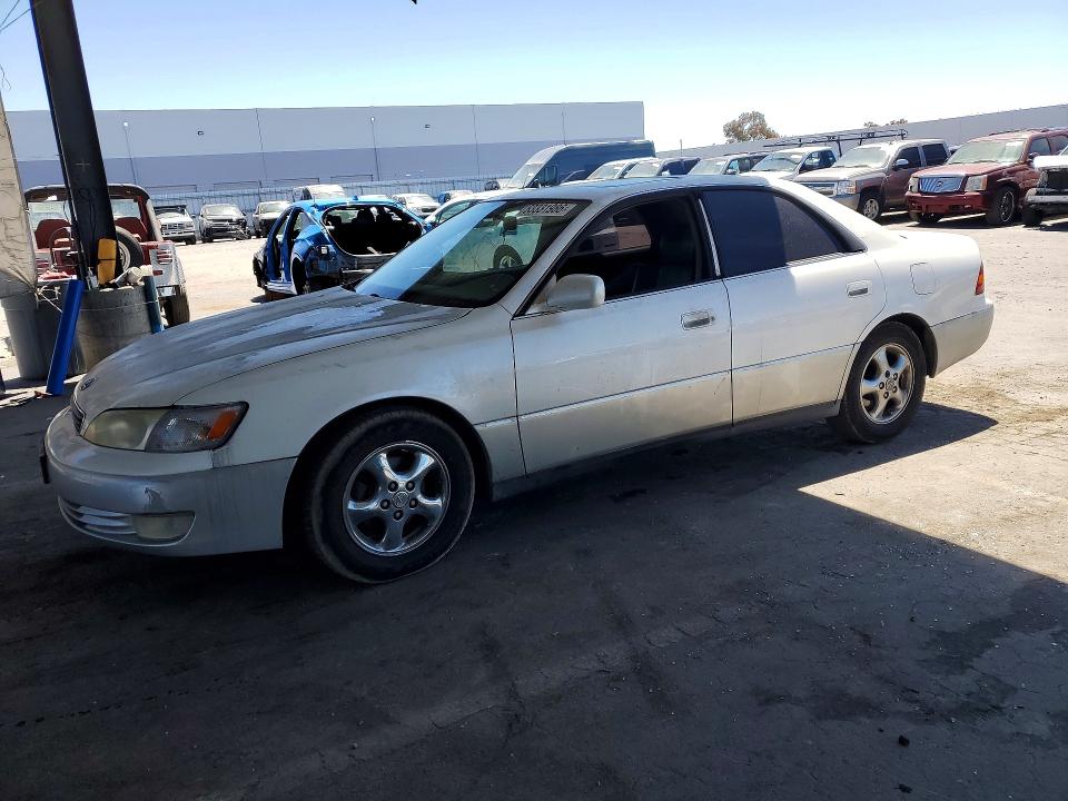 Продажа на аукционе авто 1998 Lexus Es, vin: JT8BF28G4W5051239, номер лота: 63331986
