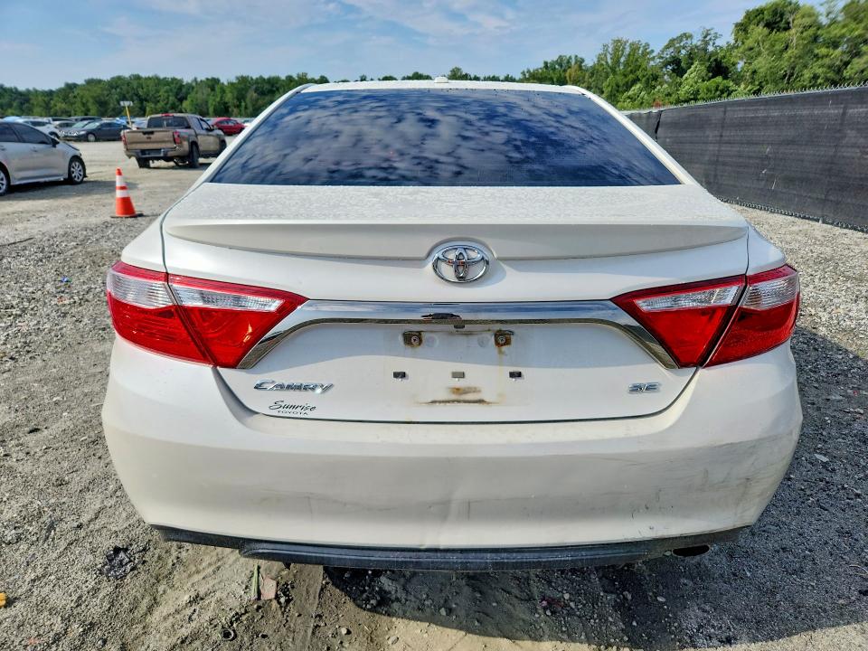 Auction sale of the 2016 Toyota Camry Hybrid, vin: 4T1BD1FK0GU180400, lot number: 66063976