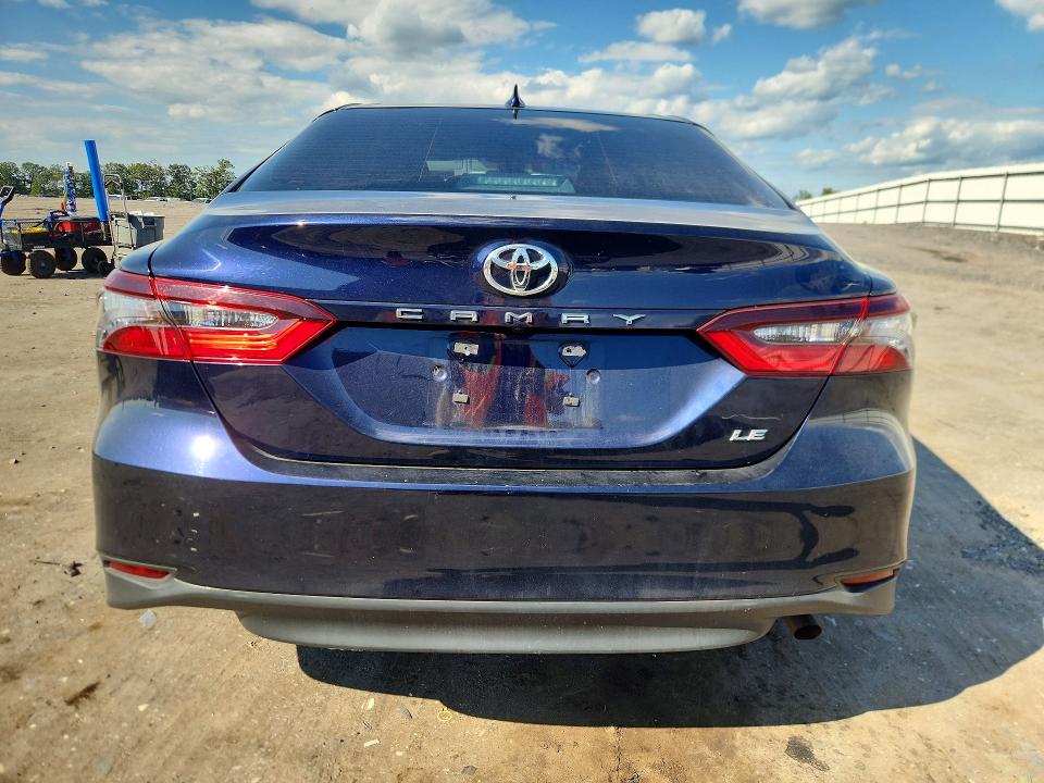 Aukcja sprzedaży 2022 Toyota Camry, vin: 4T1C11AKXNU061030, numer aukcji: 66478896
