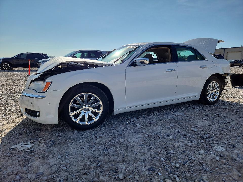 65104296 :رقم المزاد ، 2C3CCAEG3EH379048 vin ، 2014 Chrysler 300c مزاد بيع