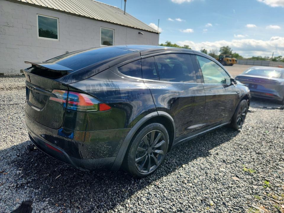 2016 Tesla Model X მანქანა იყიდება აუქციონზე, vin: 5YJXCBE20GF003553, აუქციონის ნომერი: 65279786