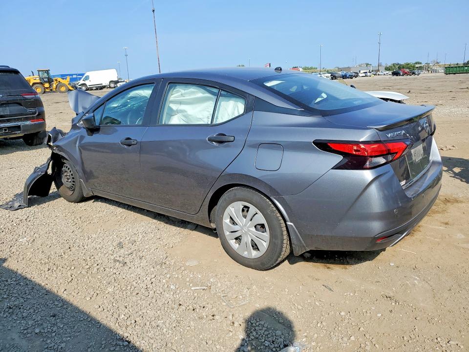 65796346 :رقم المزاد ، 3N1CN8DV6LL801805 vin ، 2020 Nissan Versa مزاد بيع