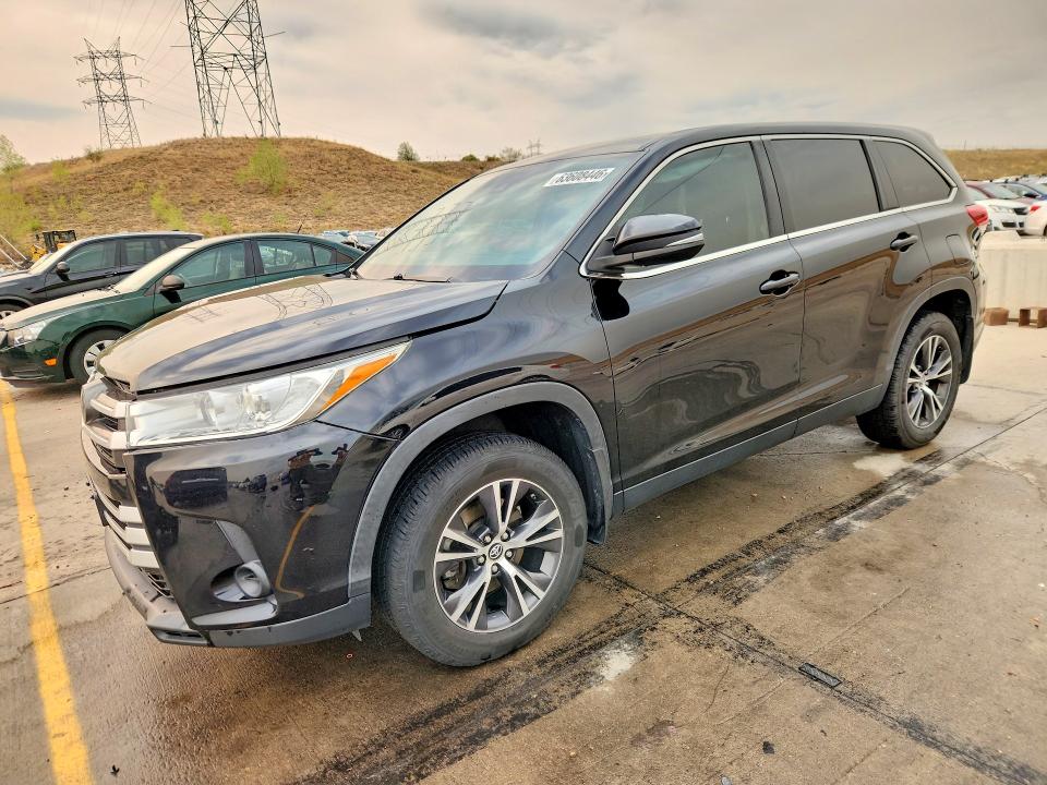 Auction sale of the 2019 Toyota Highlander, vin: 5TDBZRFH7KS722047, lot number: 63608446