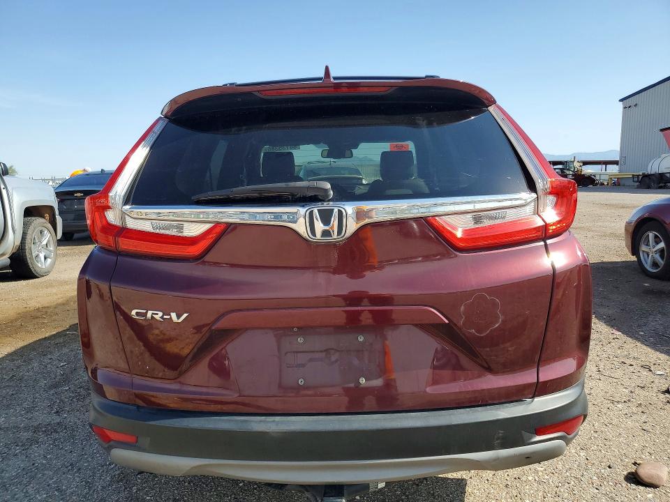 Продаж на аукціоні авто 2018 Honda Cr-v, vin: 7FARW1H85JE023562, номер лоту: 64135386