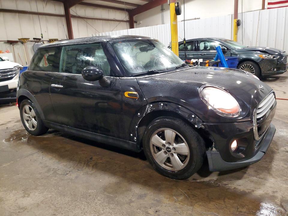 Продажа на аукционе авто 2015 Mini Cooper, vin: WMWXM5C55F3A60547, номер лота: 63857696