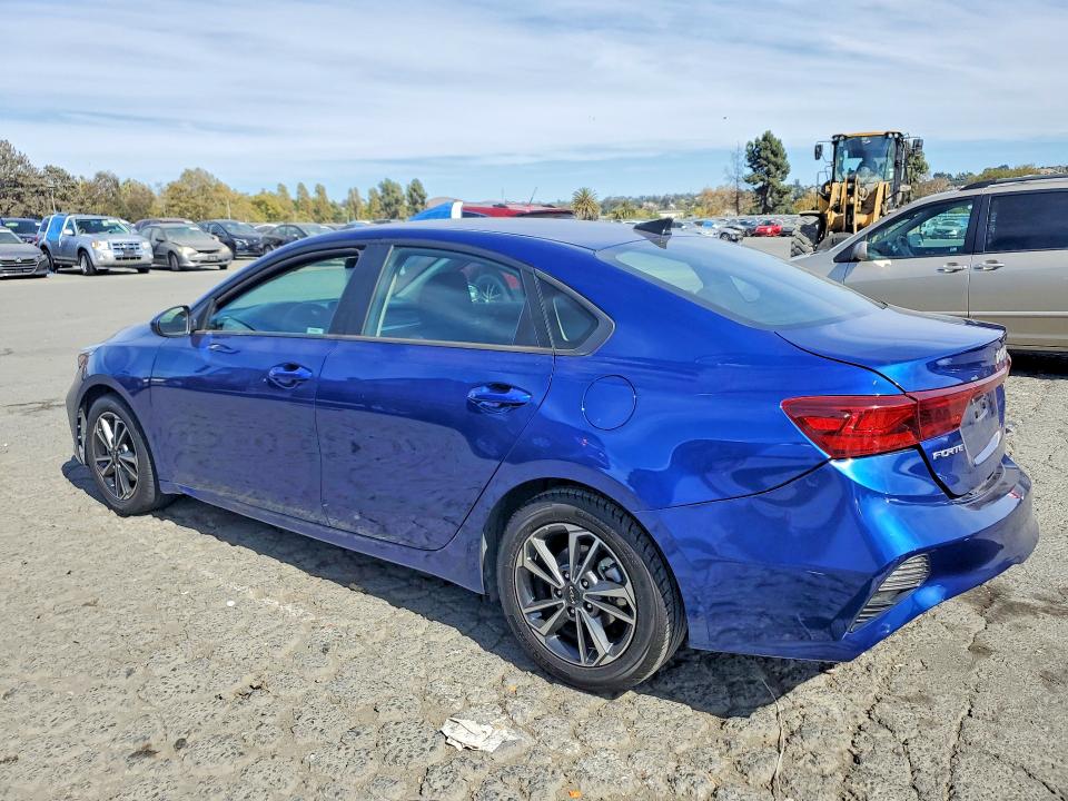 65697316 :رقم المزاد ، 3KPF24AD2NE417406 vin ، 2022 Kia Forte مزاد بيع