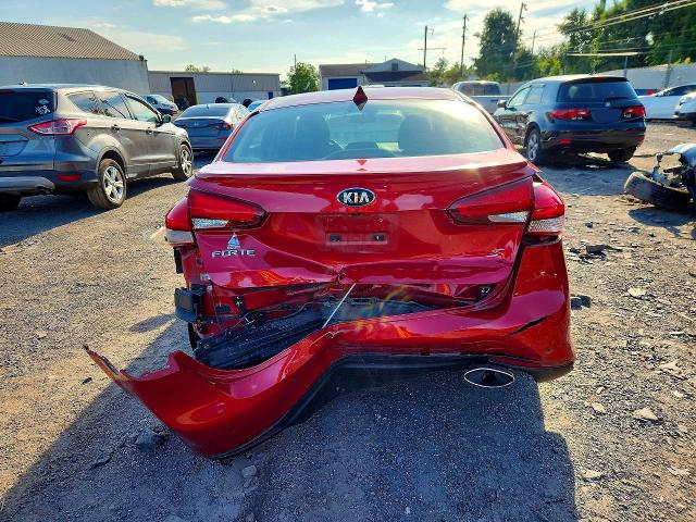 64005436 :رقم المزاد ، 3KPFL4A75HE116527 vin ، 2017 Kia Forte مزاد بيع