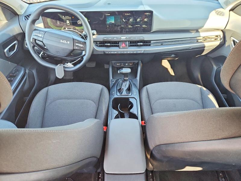 2025 Kia K4 მანქანა იყიდება აუქციონზე, vin: 3KPFT4DE2SE062749, აუქციონის ნომერი: 65624196