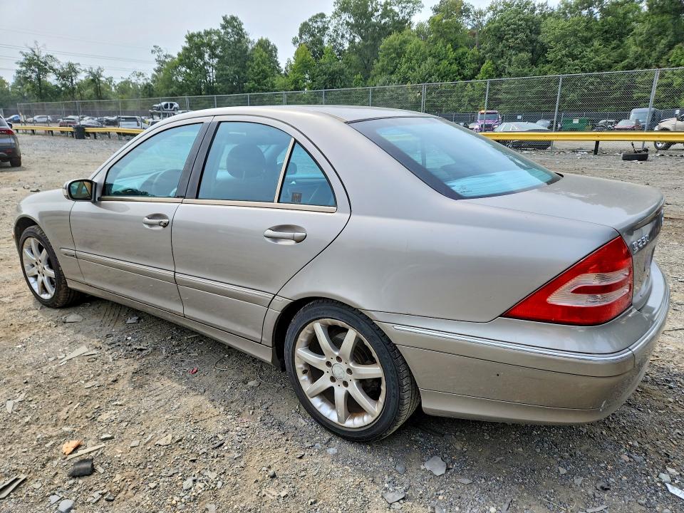 66052616 :رقم المزاد ، WDBRF40J03F433484 vin ، 2003 Mercedes-benz C مزاد بيع