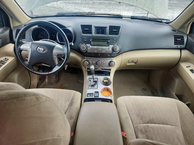 2010 Toyota Highlander მანქანა იყიდება აუქციონზე, vin: 5TDJK3EH2AS019727, აუქციონის ნომერი: 62777276