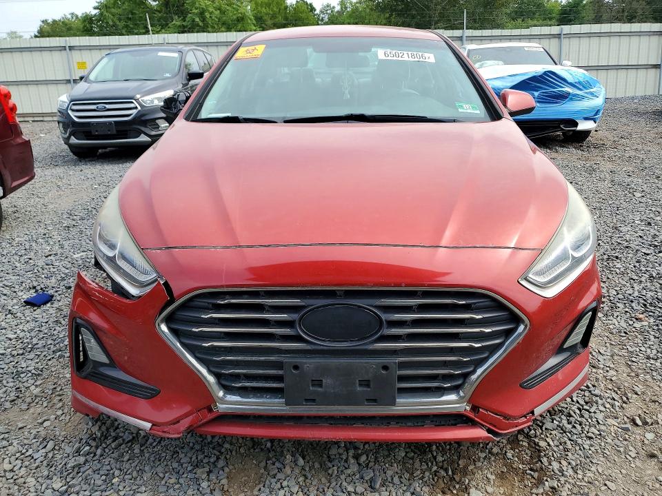 65021806 :رقم المزاد ، 5NPE24AF2JH599935 vin ، 2018 Hyundai Sonata مزاد بيع