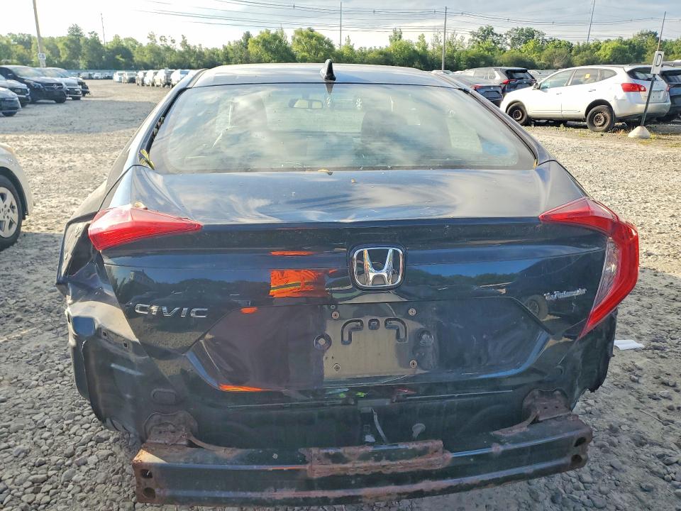 Продажа на аукционе авто 2018 Honda Civic, vin: 2HGFC2F79JH511111, номер лота: 63381386