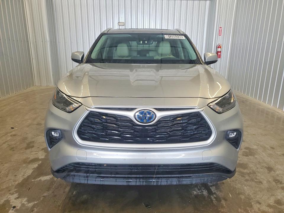 Aukcja sprzedaży 2024 Toyota Highlander Hybrid, vin: 5TDKBRCH3RS637712, numer aukcji: 61205236