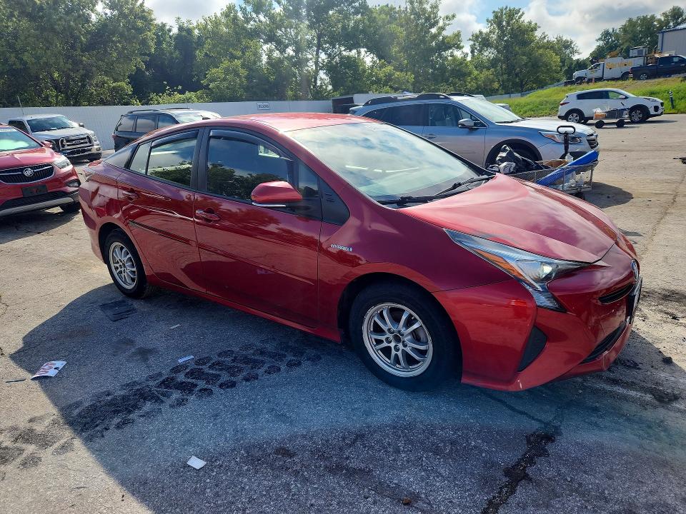Продаж на аукціоні авто 2016 Toyota Prius, vin: JTDKBRFU0G3501996, номер лоту: 64269626