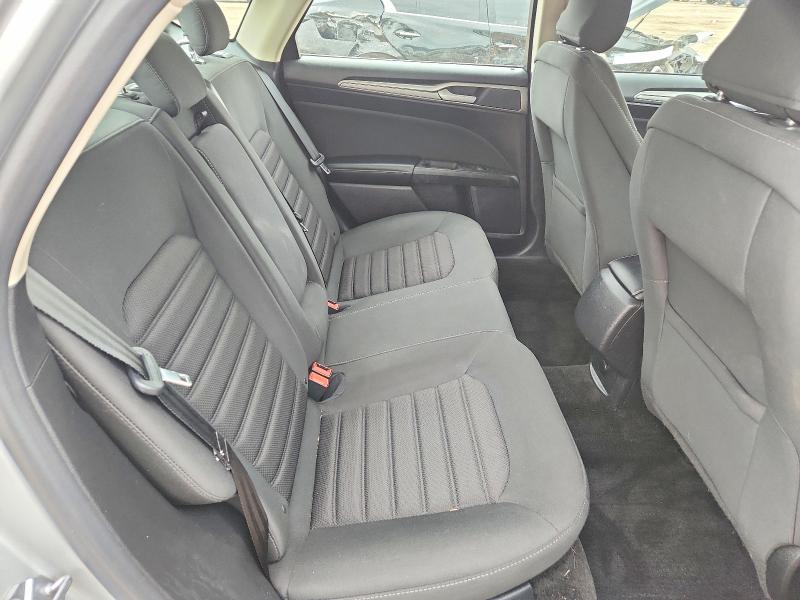 63925226 :رقم المزاد ، 3FA6P0HD0JR201613 vin ، 2018 Ford Fusion مزاد بيع