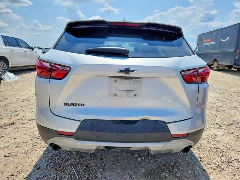 66303916 :رقم المزاد ، 3GNKBDR46MS545254 vin ، 2021 Chevrolet Blazer مزاد بيع