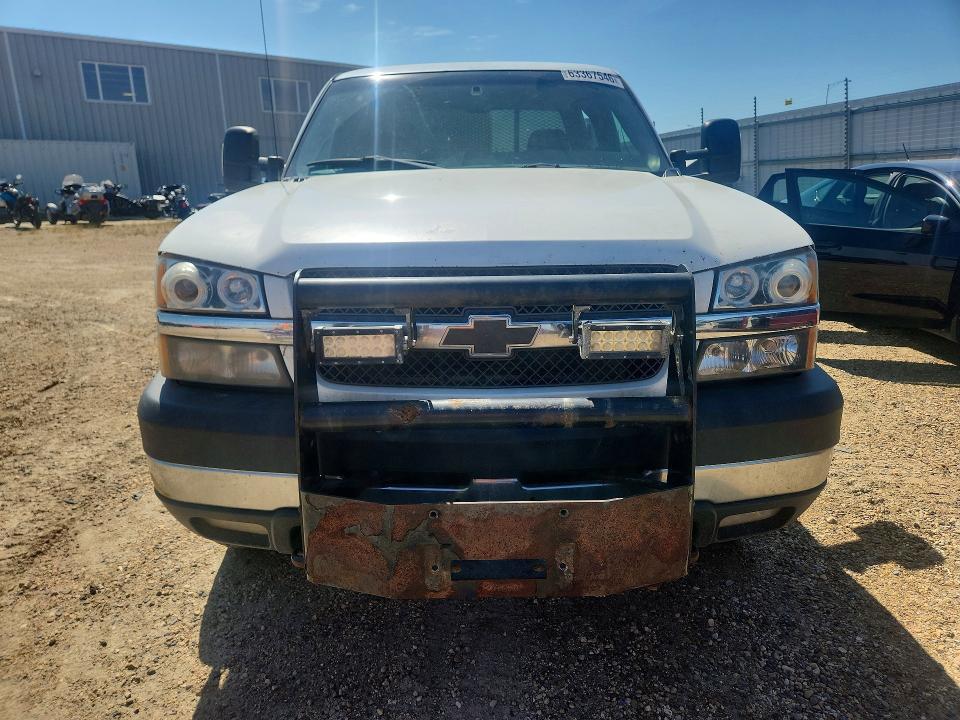 Продажа на аукционе авто 2003 Chevrolet Silverado, vin: 1GCHK23U33F152136, номер лота: 63367546
