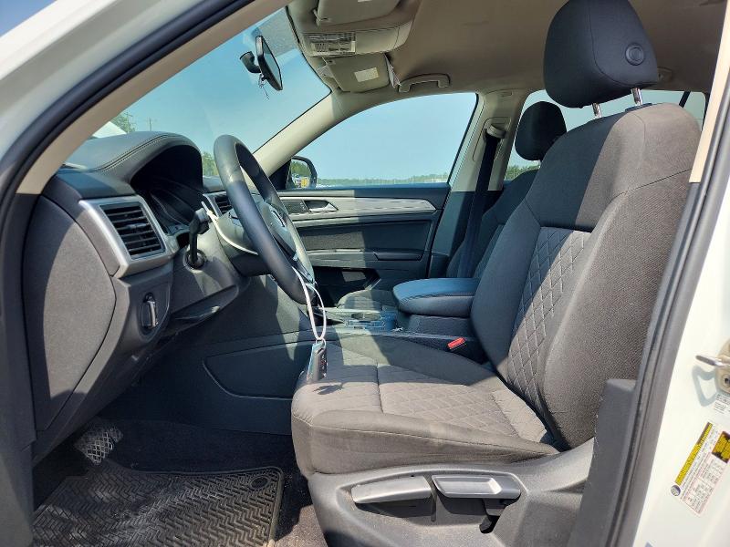 65917846 :رقم المزاد ، 1V2AP2CA3JC582609 vin ، 2018 Volkswagen Atlas مزاد بيع