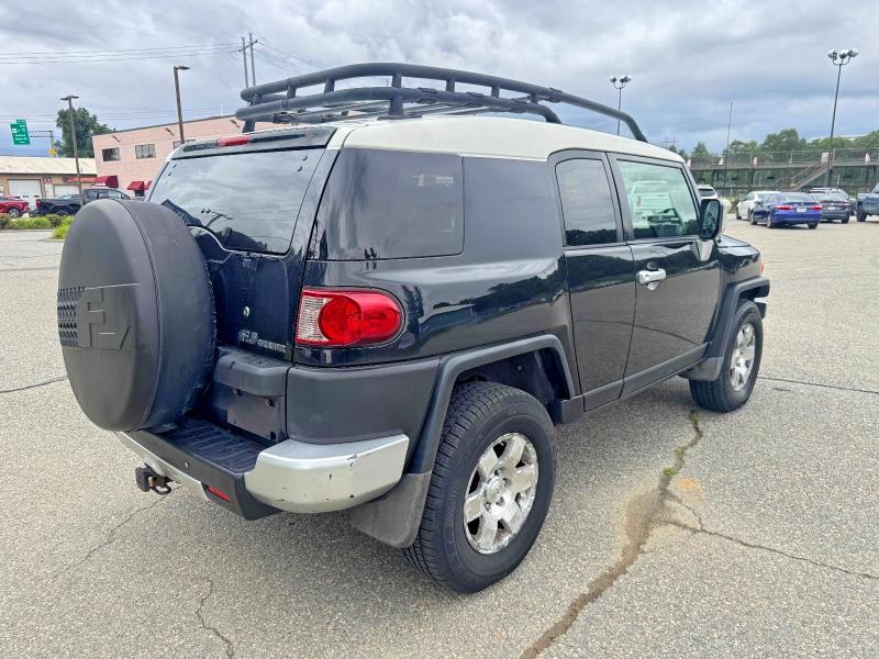 2008 Toyota Fj Cruiser მანქანა იყიდება აუქციონზე, vin: JTEBU11F58K032394, აუქციონის ნომერი: 66045116