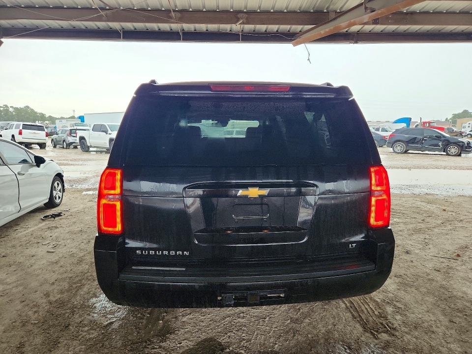 2016 Chevrolet Suburban მანქანა იყიდება აუქციონზე, vin: 1GNSKHKC5GR365277, აუქციონის ნომერი: 63471796