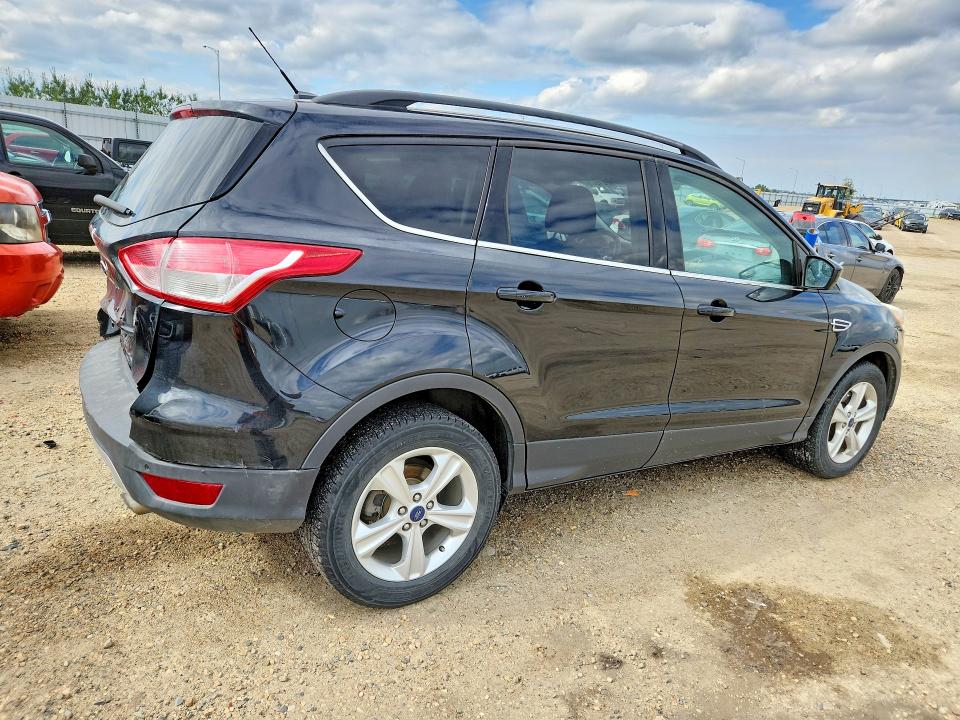 2014 Ford Escape მანქანა იყიდება აუქციონზე, vin: 1FMCU9GX3EUD20630, აუქციონის ნომერი: 63731906