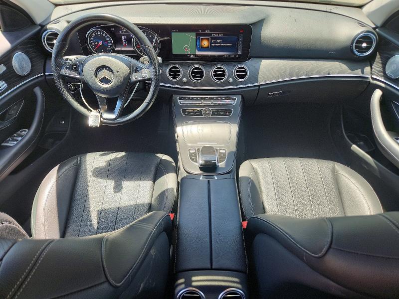 65204296 :رقم المزاد ، WDDZF4JB0JA315492 vin ، 2018 Mercedes-benz E مزاد بيع