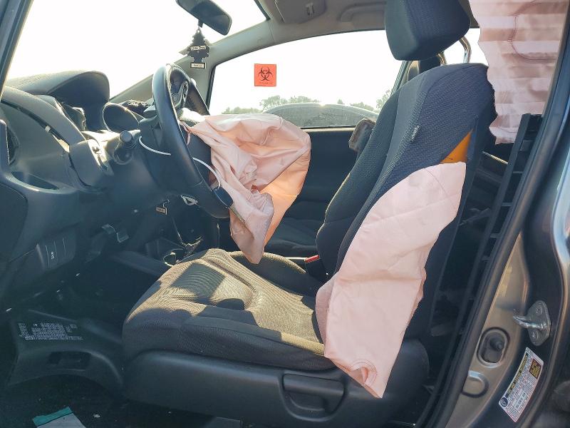 Продажа на аукционе авто 2013 Honda Fit, vin: JHMGE8H6XDC015695, номер лота: 63844616