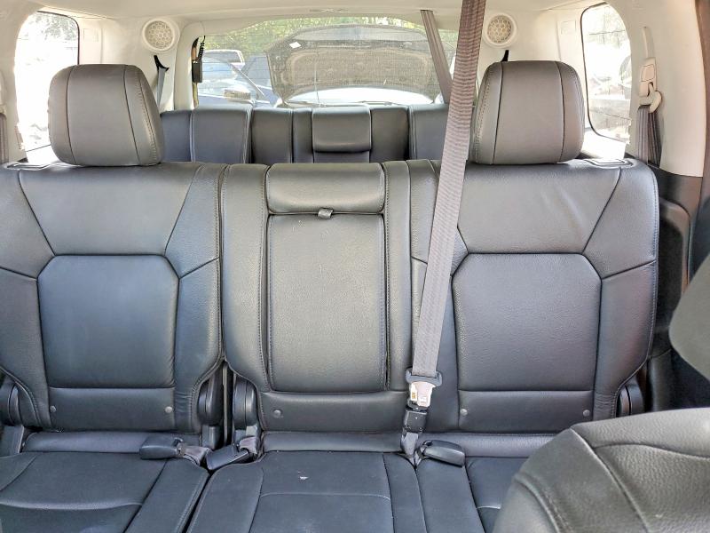 63753726 :رقم المزاد ، 5FNYF4H93FB014934 vin ، 2015 Honda Pilot مزاد بيع