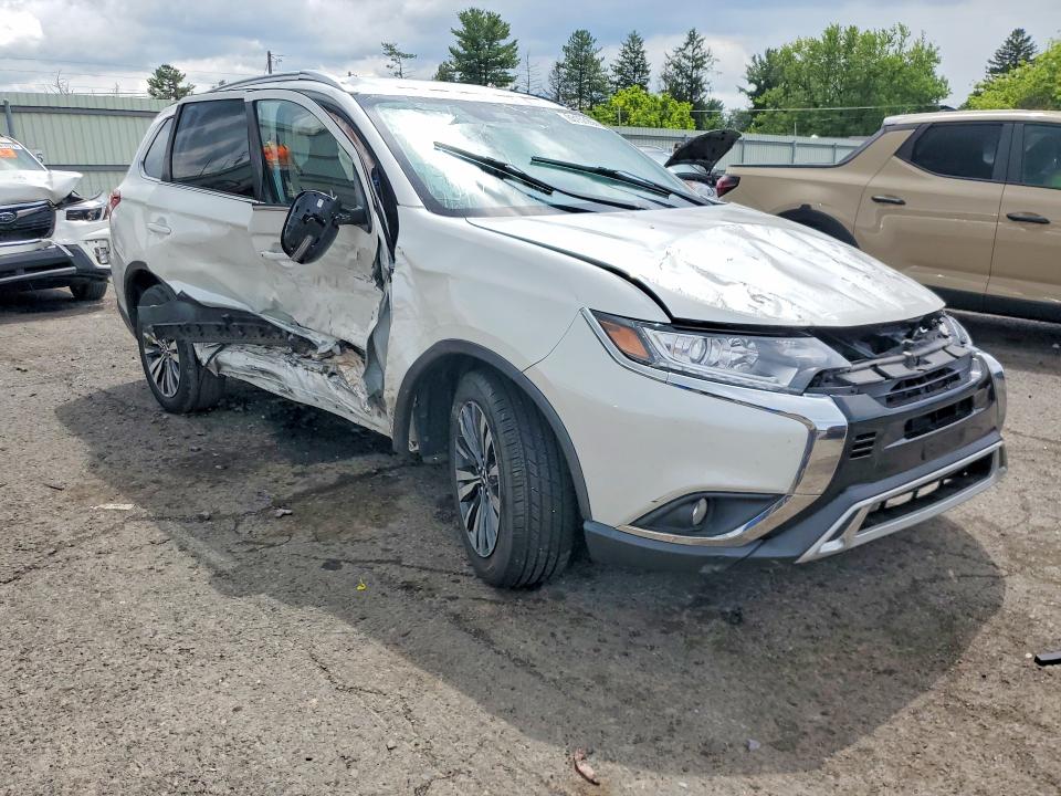 Продажа на аукционе авто 2020 Mitsubishi Outlander, vin: JA4AZ3A35LZ031095, номер лота: 63157206