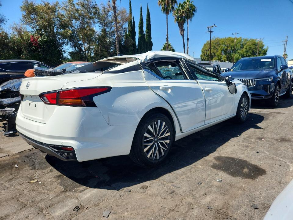 2026 Nissan Altima მანქანა იყიდება აუქციონზე, vin: 1N4BL4DV5TN325124, აუქციონის ნომერი: 66146526