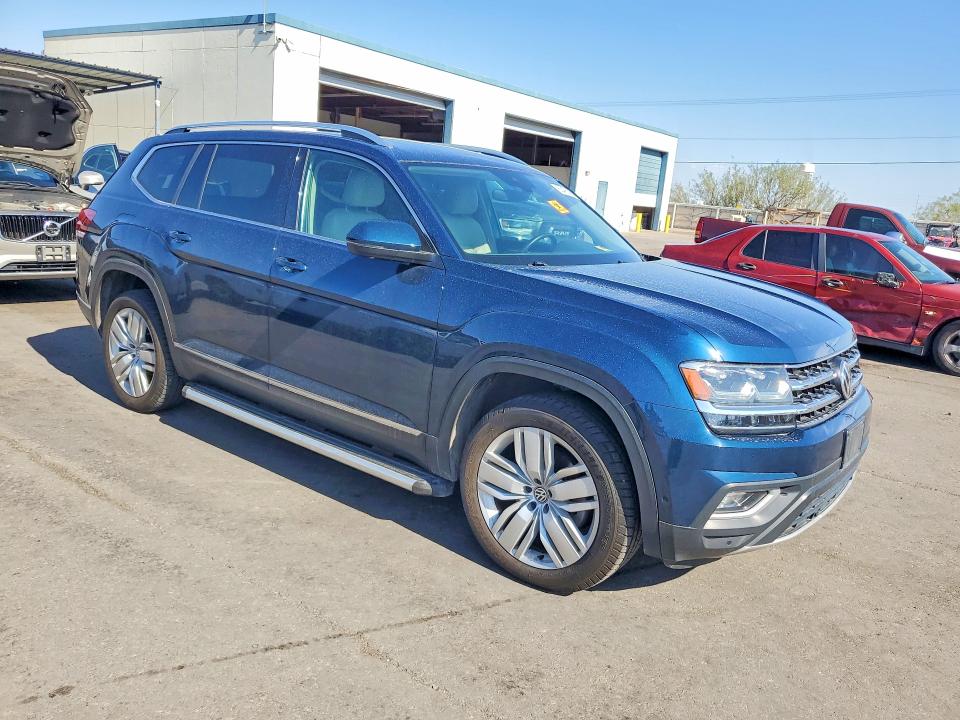Продажа на аукционе авто 2018 Volkswagen Atlas, vin: 1V2NR2CA4JC528683, номер лота: 65405306
