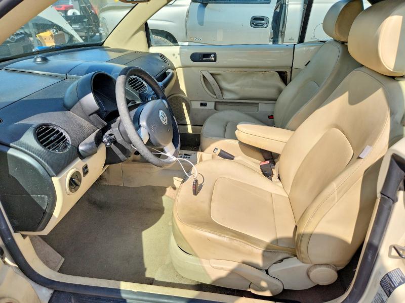 2006 Volkswagen New Beetle მანქანა იყიდება აუქციონზე, vin: 3VWRF31Y76M307826, აუქციონის ნომერი: 64243056