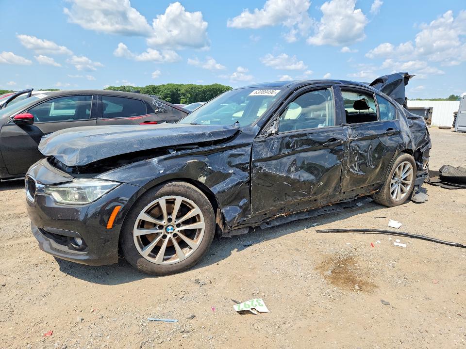 63889496 :رقم المزاد ، WBA8E5G58JNU48152 vin ، 2018 Bmw 320 مزاد بيع
