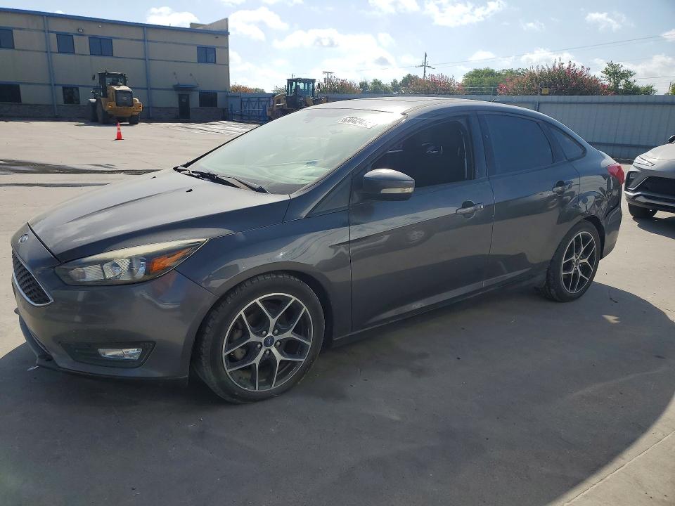 2018 Ford Focus მანქანა იყიდება აუქციონზე, vin: 1FADP3H28JL321729, აუქციონის ნომერი: 63642436