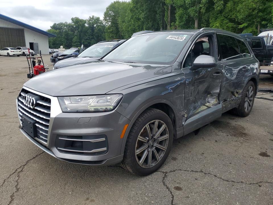 Продажа на аукционе авто 2017 Audi Q7, vin: WA1LAAF74HD058518, номер лота: 64443626